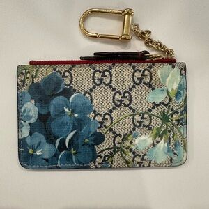 Gucci card case key chain.  Rare and very hard to find.  Pristine condition.